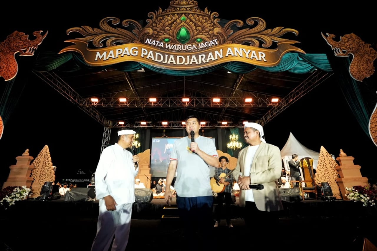 Kabupaten dan Kota Harus Punya Kampung Budaya Yang Jadi Idola Turis